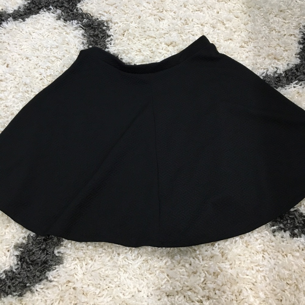 Zumiez circle skirt